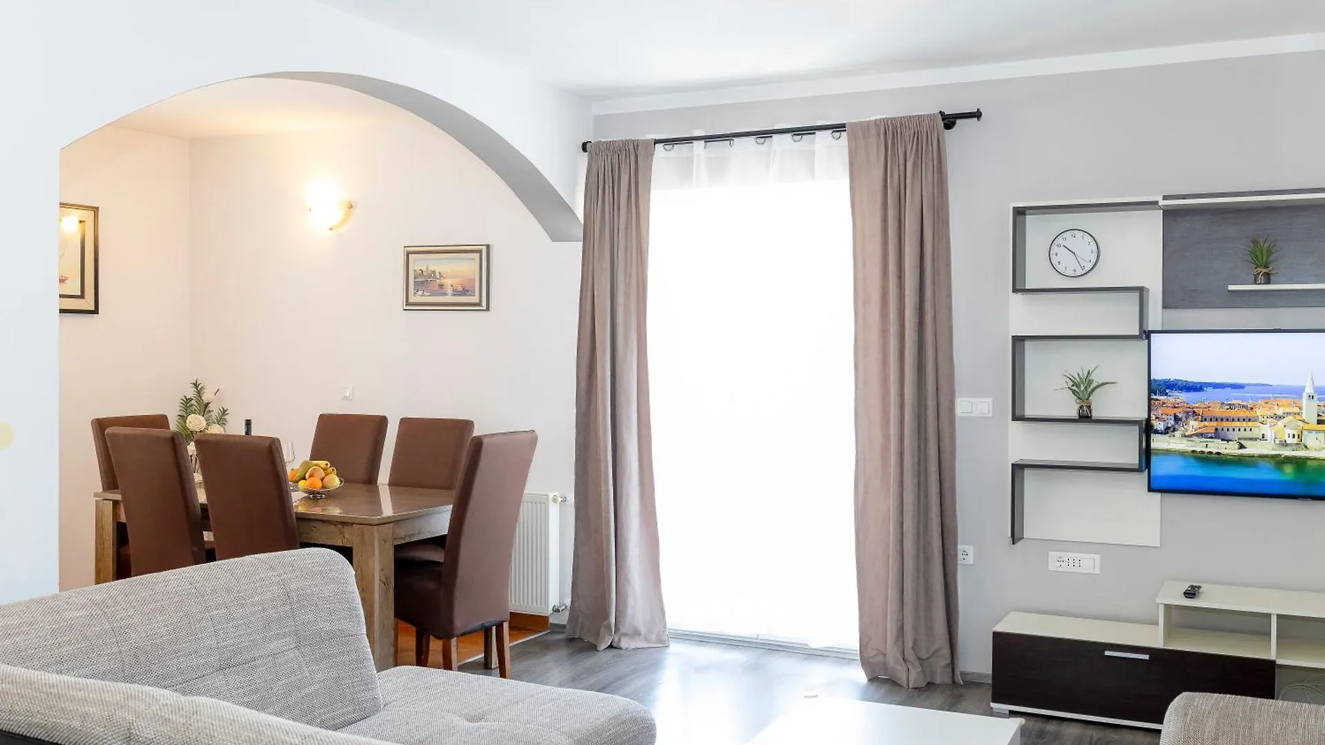 아파트 Apartmani Marina & Ana 포레치